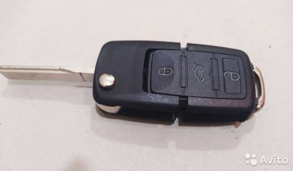 Корпус выкидного ключа Volkswagen Skoda 3 кнопки